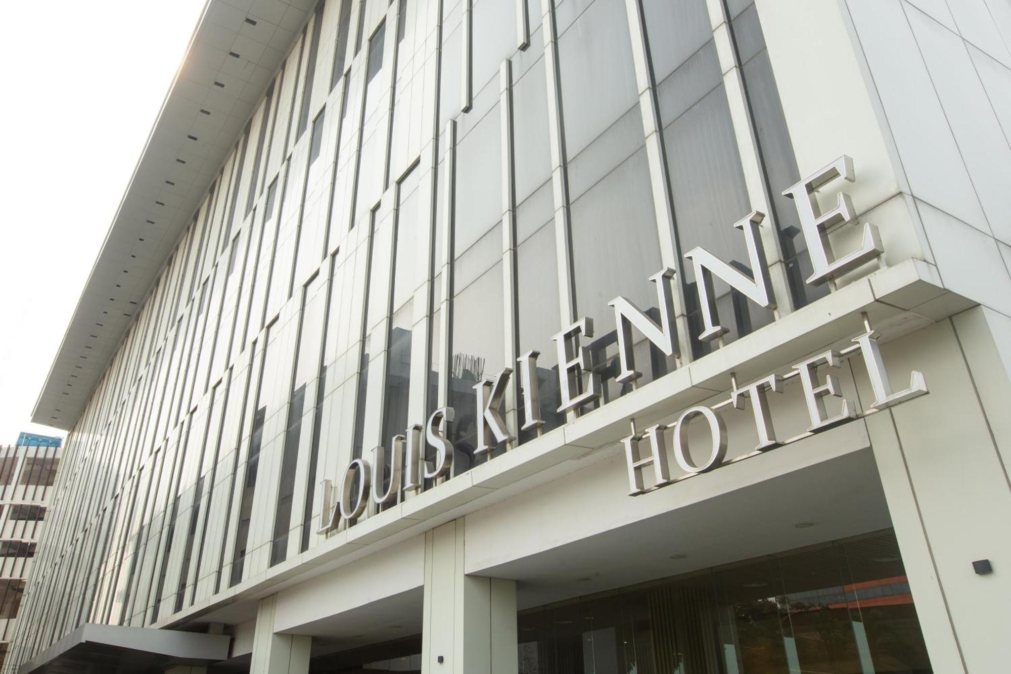 Louis Kienne Cikarang Hotel & Service Apartment Bekasi Zewnętrze zdjęcie